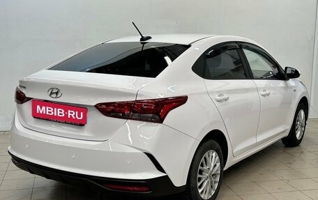 Hyundai Solaris II рестайлинг, 2021 год, 1 540 000 рублей, 4 фотография