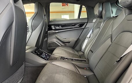 Porsche Panamera, 2024 год, 28 390 000 рублей, 11 фотография