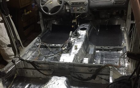 Chevrolet Niva I рестайлинг, 2003 год, 228 000 рублей, 17 фотография