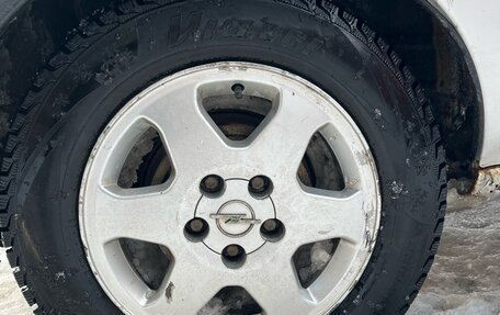 Opel Zafira A рестайлинг, 2001 год, 300 000 рублей, 23 фотография