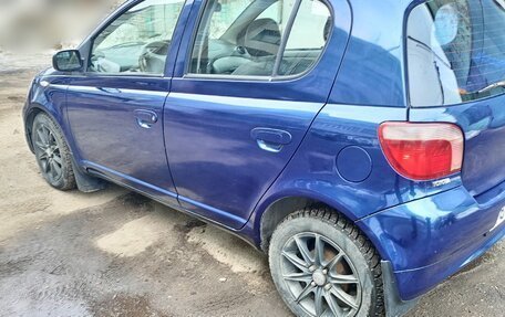 Toyota Yaris I рестайлинг, 1999 год, 390 000 рублей, 4 фотография