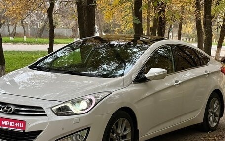 Hyundai i40 I рестайлинг, 2014 год, 1 355 000 рублей, 2 фотография