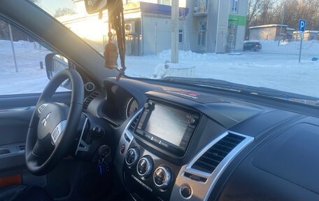 Mitsubishi Pajero Sport II рестайлинг, 2014 год, 1 850 000 рублей, 9 фотография