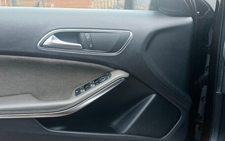 Mercedes-Benz GLA, 2014 год, 1 850 000 рублей, 17 фотография