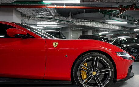 Ferrari Roma, 2025 год, 33 000 000 рублей, 18 фотография