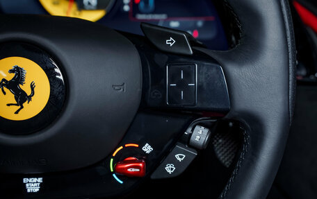 Ferrari Roma, 2025 год, 33 000 000 рублей, 30 фотография