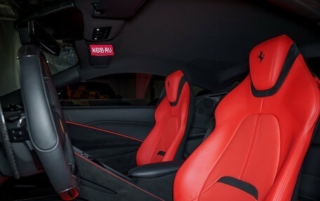 Ferrari Roma, 2025 год, 33 000 000 рублей, 22 фотография