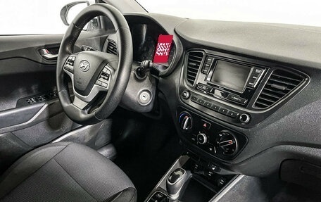 Hyundai Solaris II рестайлинг, 2021 год, 1 297 000 рублей, 9 фотография