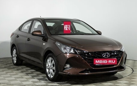 Hyundai Solaris II рестайлинг, 2021 год, 1 699 700 рублей, 3 фотография