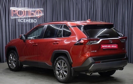 Toyota RAV4, 2021 год, 2 949 000 рублей, 7 фотография