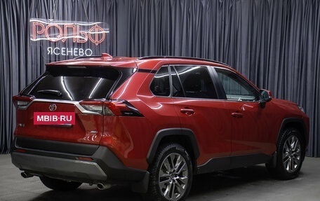 Toyota RAV4, 2021 год, 2 949 000 рублей, 5 фотография