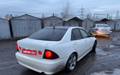 Toyota Altezza, 1999 год, 649 000 рублей, 5 фотография