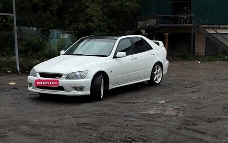 Toyota Altezza, 1999 год, 649 000 рублей, 18 фотография