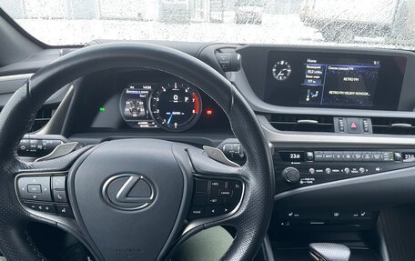 Lexus ES VII, 2020 год, 3 950 000 рублей, 9 фотография