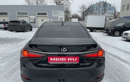 Lexus ES VII, 2020 год, 3 950 000 рублей, 7 фотография