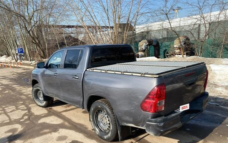 Toyota Hilux VIII, 2019 год, 2 699 000 рублей, 10 фотография