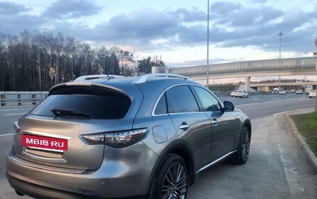 Infiniti QX70, 2017 год, 1 750 000 рублей, 3 фотография