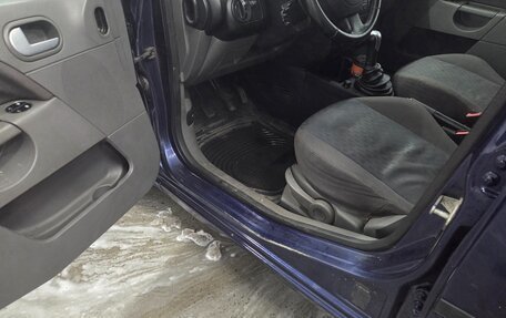 Ford Fiesta, 2002 год, 230 000 рублей, 10 фотография