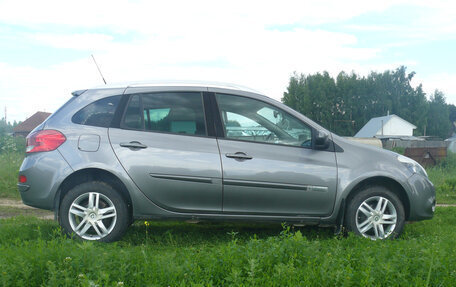 Renault Clio III, 2009 год, 650 000 рублей, 6 фотография