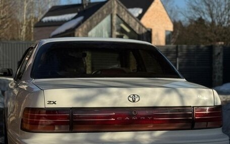 Toyota Camry V30, 1993 год, 330 000 рублей, 4 фотография