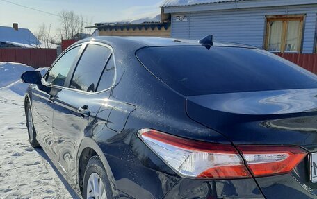 Toyota Camry, 2020 год, 2 900 000 рублей, 4 фотография