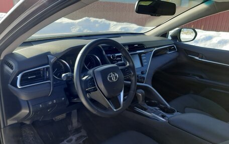 Toyota Camry, 2020 год, 2 900 000 рублей, 5 фотография