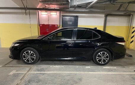 Toyota Camry, 2020 год, 2 900 000 рублей, 17 фотография