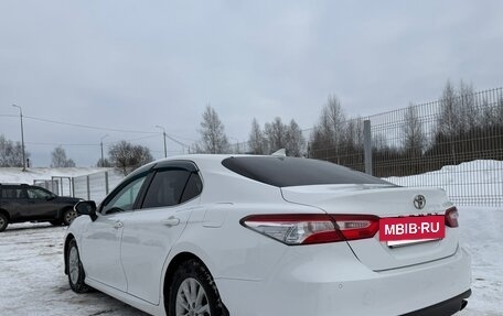 Toyota Camry, 2018 год, 2 700 000 рублей, 6 фотография