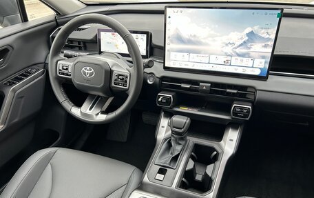 Toyota RAV4, 2026 год, 4 990 000 рублей, 6 фотография