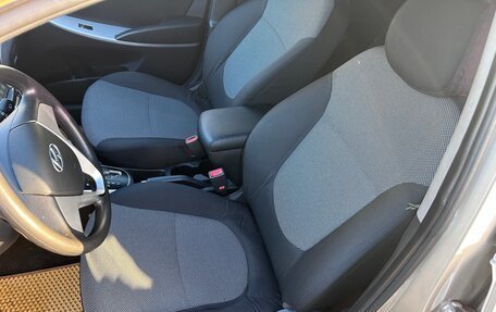 Hyundai Solaris II рестайлинг, 2012 год, 645 000 рублей, 8 фотография