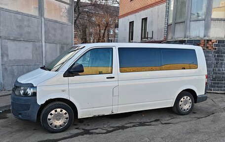 Volkswagen Transporter T5 рестайлинг, 2011 год, 1 185 000 рублей, 2 фотография