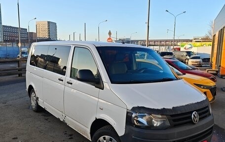 Volkswagen Transporter T5 рестайлинг, 2011 год, 1 185 000 рублей, 3 фотография