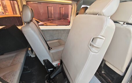 Volkswagen Transporter T5 рестайлинг, 2011 год, 1 185 000 рублей, 16 фотография