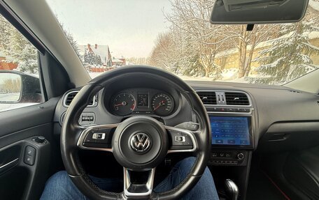 Volkswagen Polo VI (EU Market), 2018 год, 1 200 000 рублей, 9 фотография