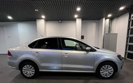 Volkswagen Polo VI (EU Market), 2012 год, 745 000 рублей, 2 фотография