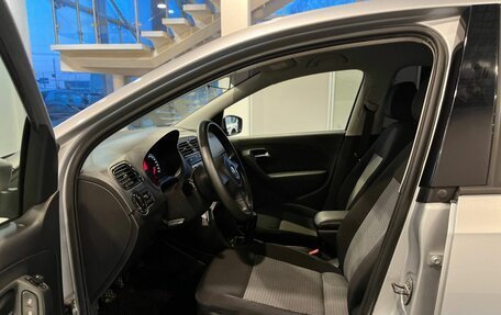 Volkswagen Polo VI (EU Market), 2012 год, 745 000 рублей, 15 фотография