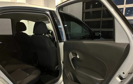 Volkswagen Polo VI (EU Market), 2012 год, 745 000 рублей, 16 фотография