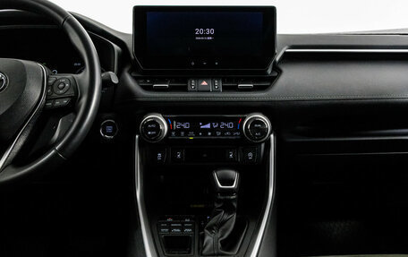 Toyota RAV4, 2023 год, 3 999 000 рублей, 17 фотография