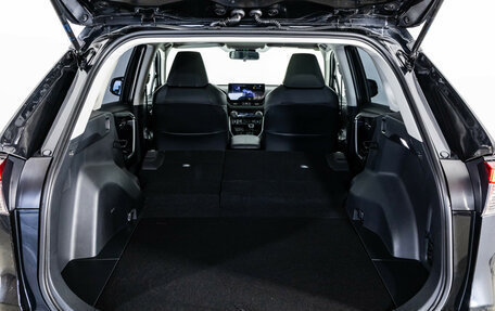 Toyota RAV4, 2023 год, 3 999 000 рублей, 28 фотография