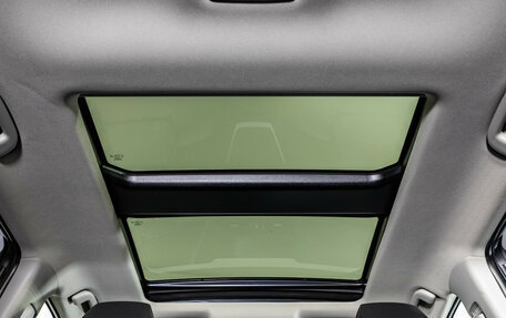 Toyota RAV4, 2023 год, 3 999 000 рублей, 26 фотография