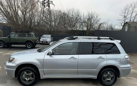 Mitsubishi Outlander III рестайлинг 3, 2004 год, 735 000 рублей, 2 фотография