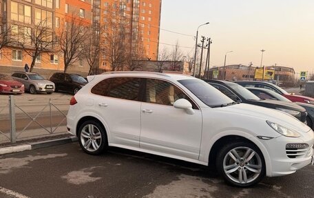 Porsche Cayenne III, 2012 год, 2 490 000 рублей, 2 фотография