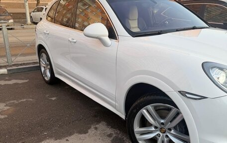 Porsche Cayenne III, 2012 год, 2 490 000 рублей, 8 фотография