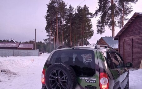 Chevrolet Niva I рестайлинг, 2019 год, 580 000 рублей, 10 фотография