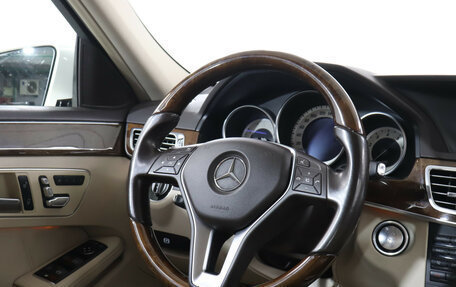 Mercedes-Benz E-Класс, 2013 год, 2 149 000 рублей, 15 фотография