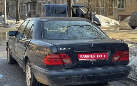 Mercedes-Benz E-Класс, 1998 год, 175 000 рублей, 1 фотография