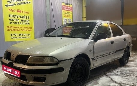 Mitsubishi Carisma I, 2000 год, 90 000 рублей, 3 фотография