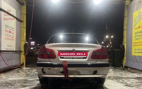 Mitsubishi Carisma I, 2000 год, 90 000 рублей, 5 фотография