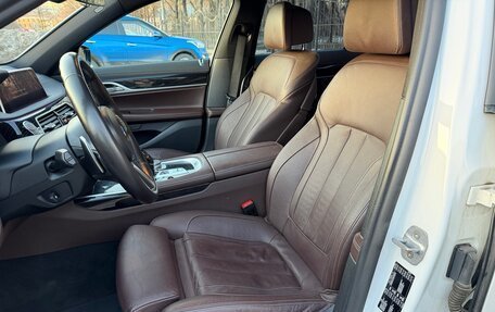 BMW 7 серия, 2018 год, 3 350 000 рублей, 7 фотография