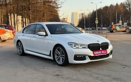 BMW 7 серия, 2018 год, 3 350 000 рублей, 3 фотография